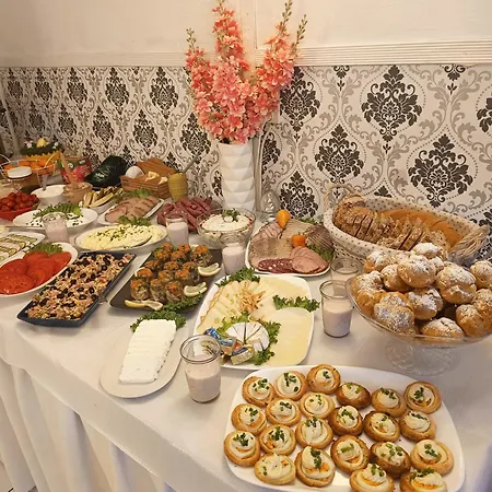 Malinowy Bed & Breakfast *