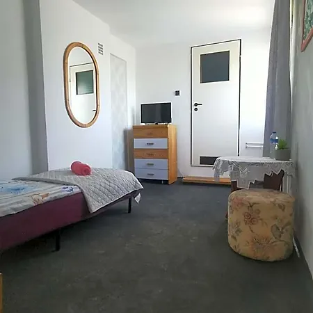Alojamento de Acomodação e Pequeno-almoço Malinowy