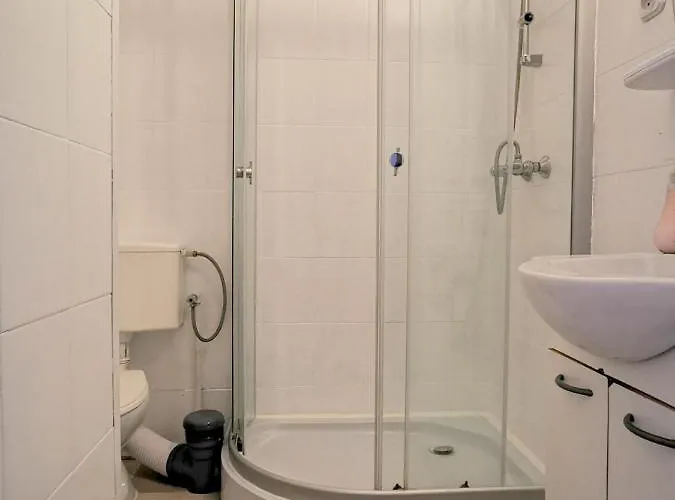 Malinowy Bed & Breakfast 3*